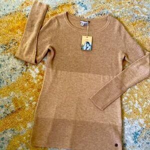 NWT Royal Robbins tunic sweater